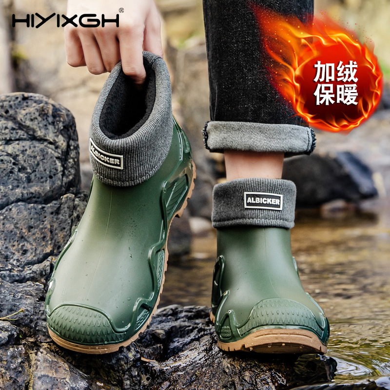 รองเท้าบูทกันฝนสำหรับผู้ชายแบบ - Fishing Boots บทวิจารณ์และราคา